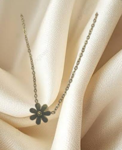 CADENA CON FLOR DE 7 PETALOS