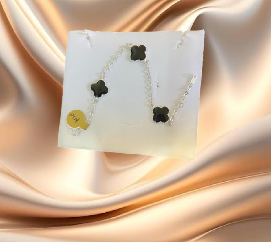 PULSERA TREBOL NEGRO